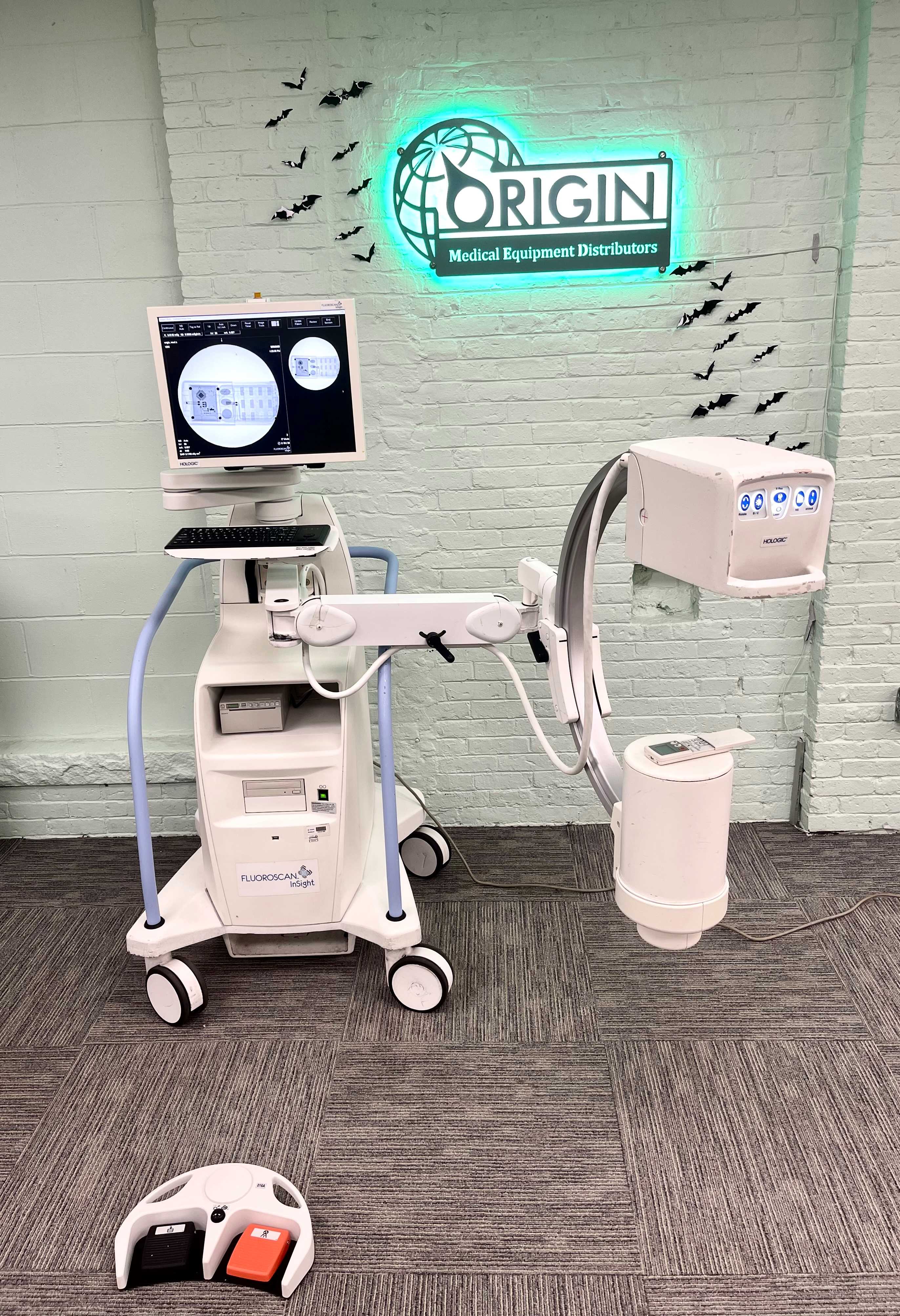 Hologic Fluoroscan Insight 2 Mini C-Arm - #2