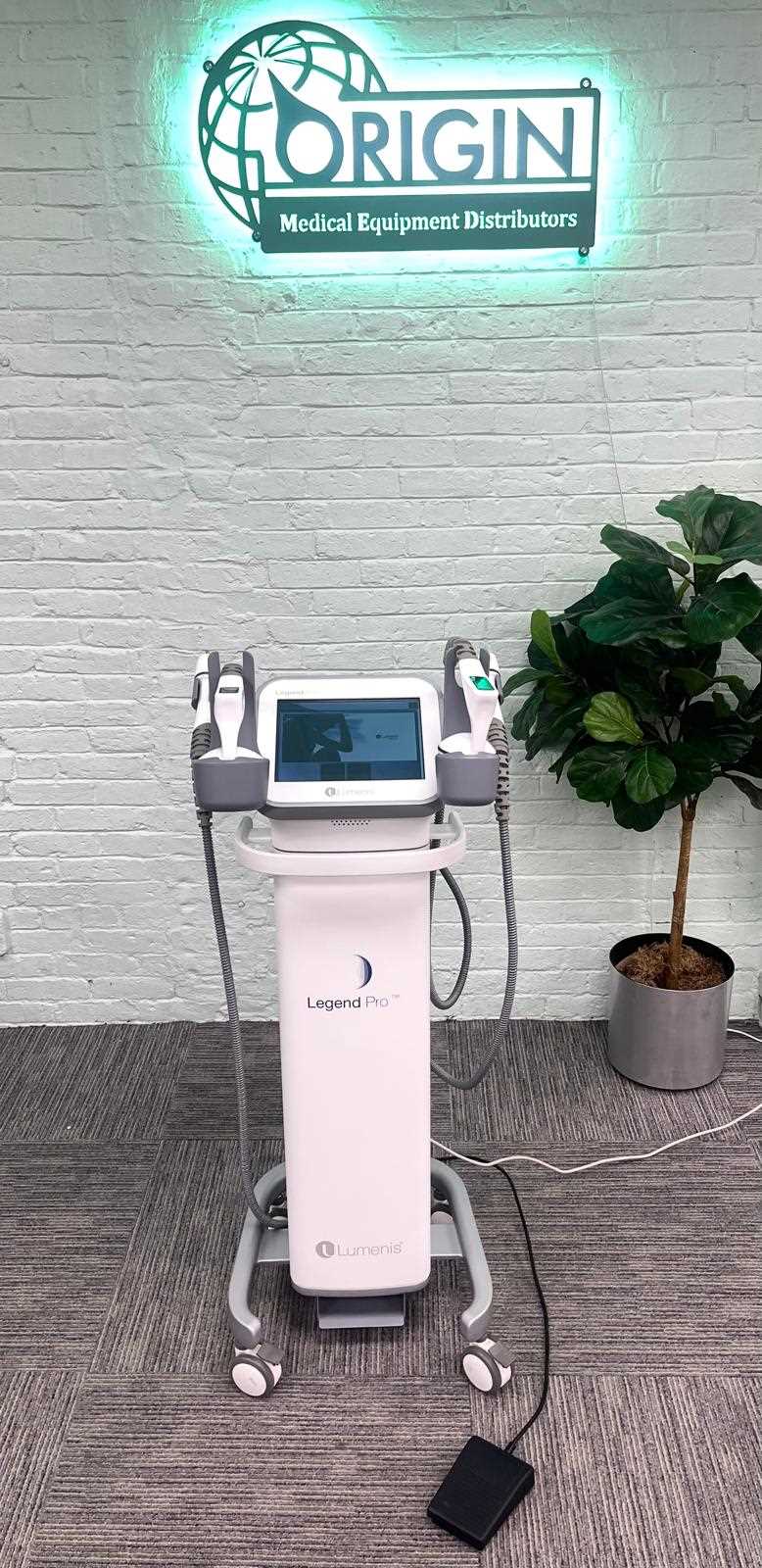 2021 Lumenis Pollogen Legend Pro RF Microneedle Skin Tightening Laser