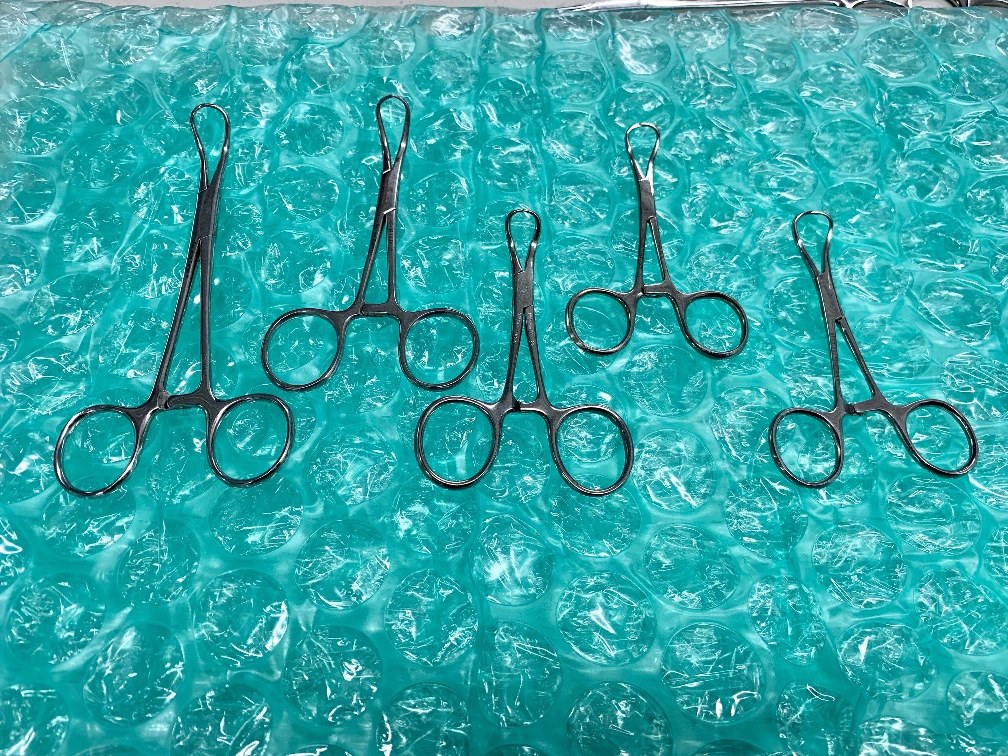 Lot of 5 - Small, Clawed, Towel Forceps Micro Suture