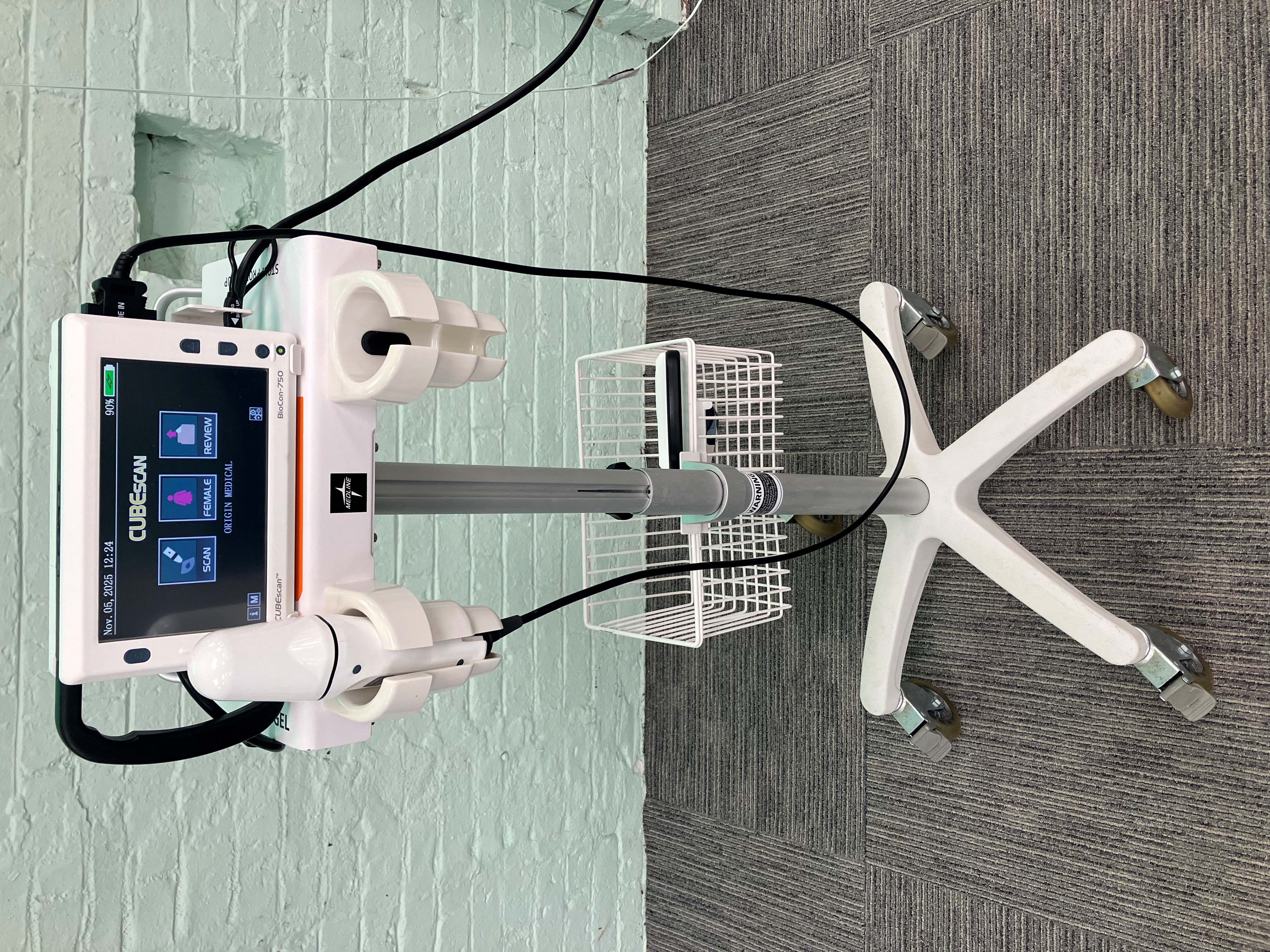 CUBEscan BioCon-750 Bladder Scanner w/ Transducer & Additional Scanner