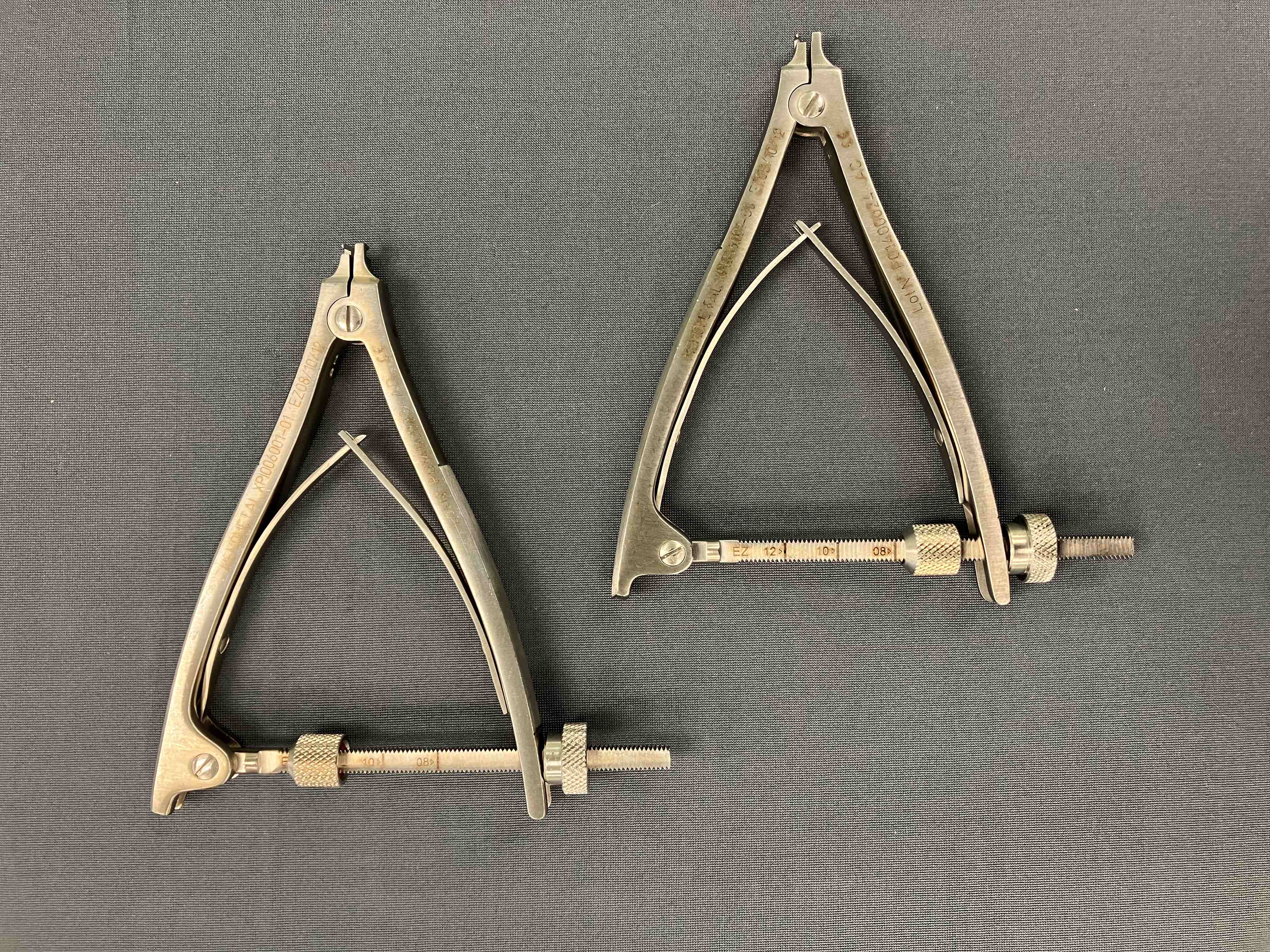 Memometal XPI006001-01 Hand and Foot Surgery Instrument - lot of 2