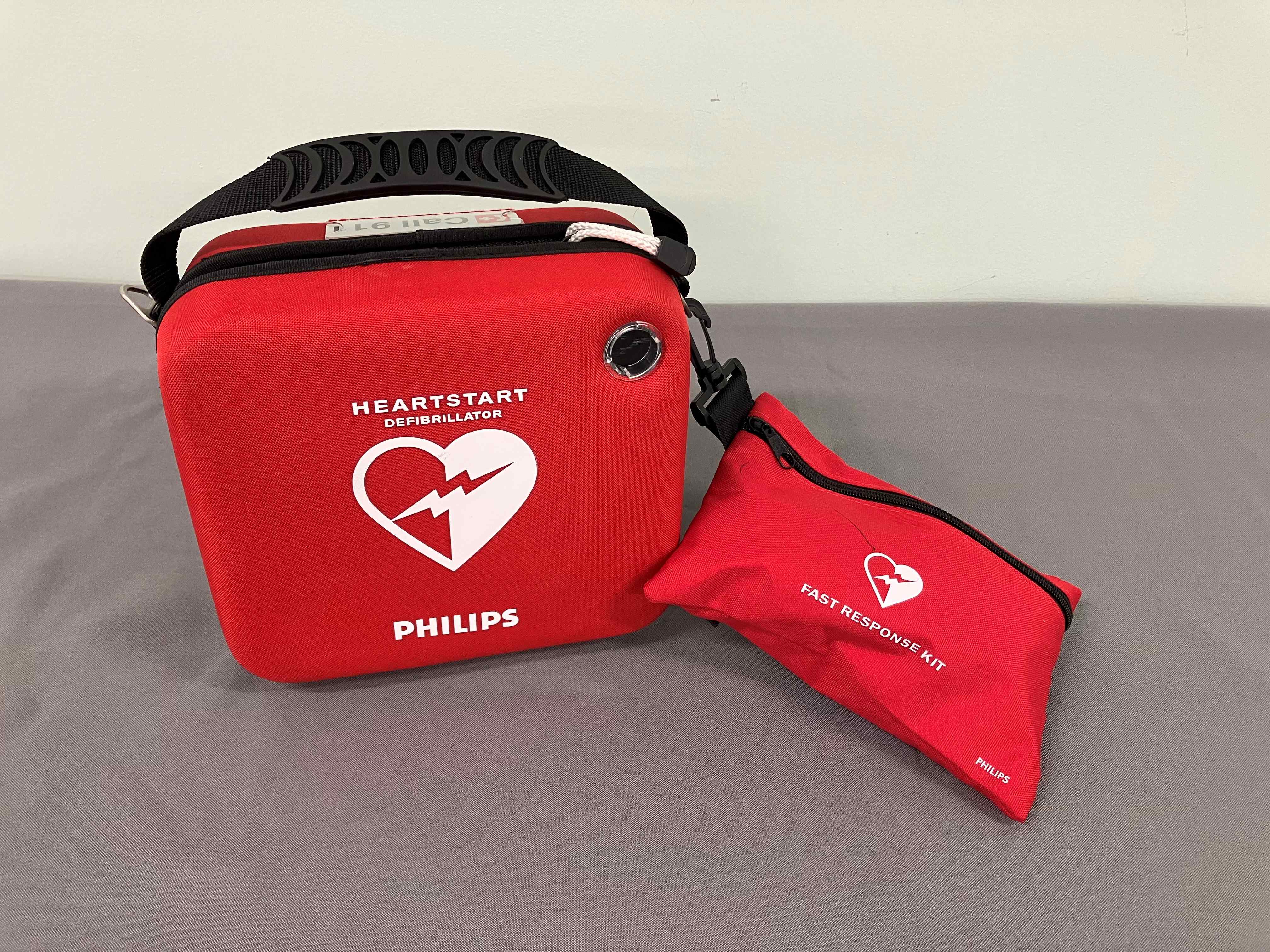 Philips HeartStart HS1 Onsite Defibrillator M5066A ABA