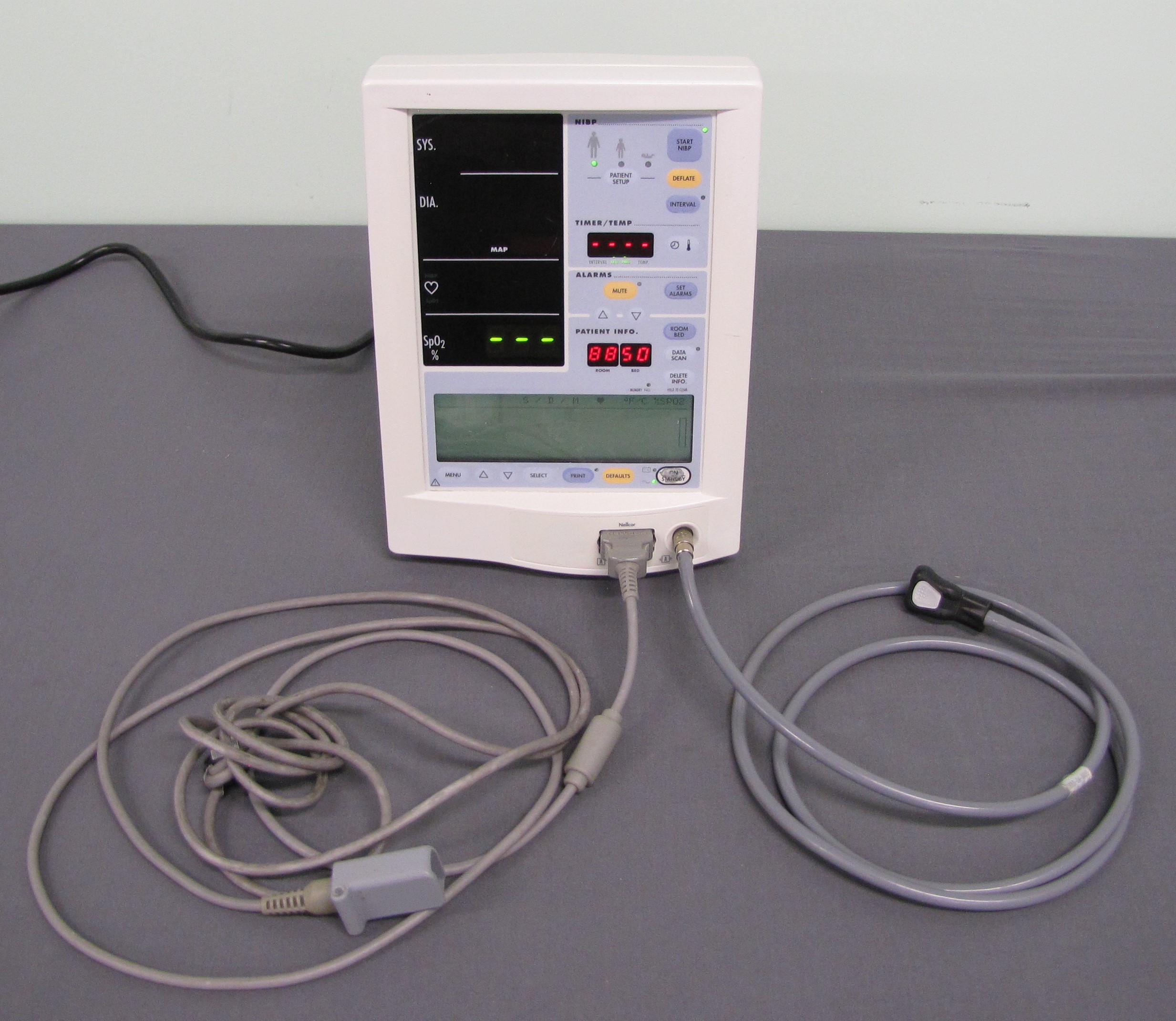 Datascope Accutorr Plus Patient Monitor