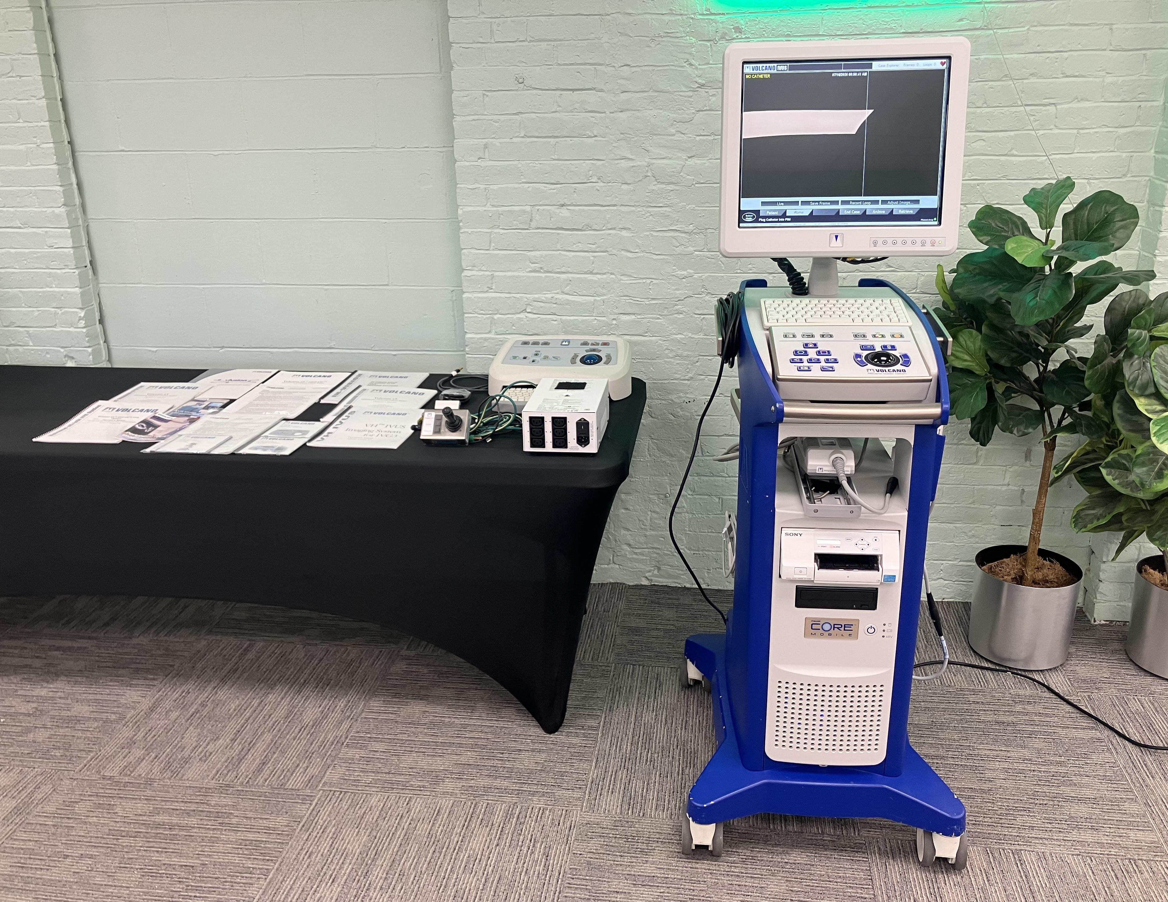 Philips Volcano CORE Mobile IVUS Precision Guided Therapy System