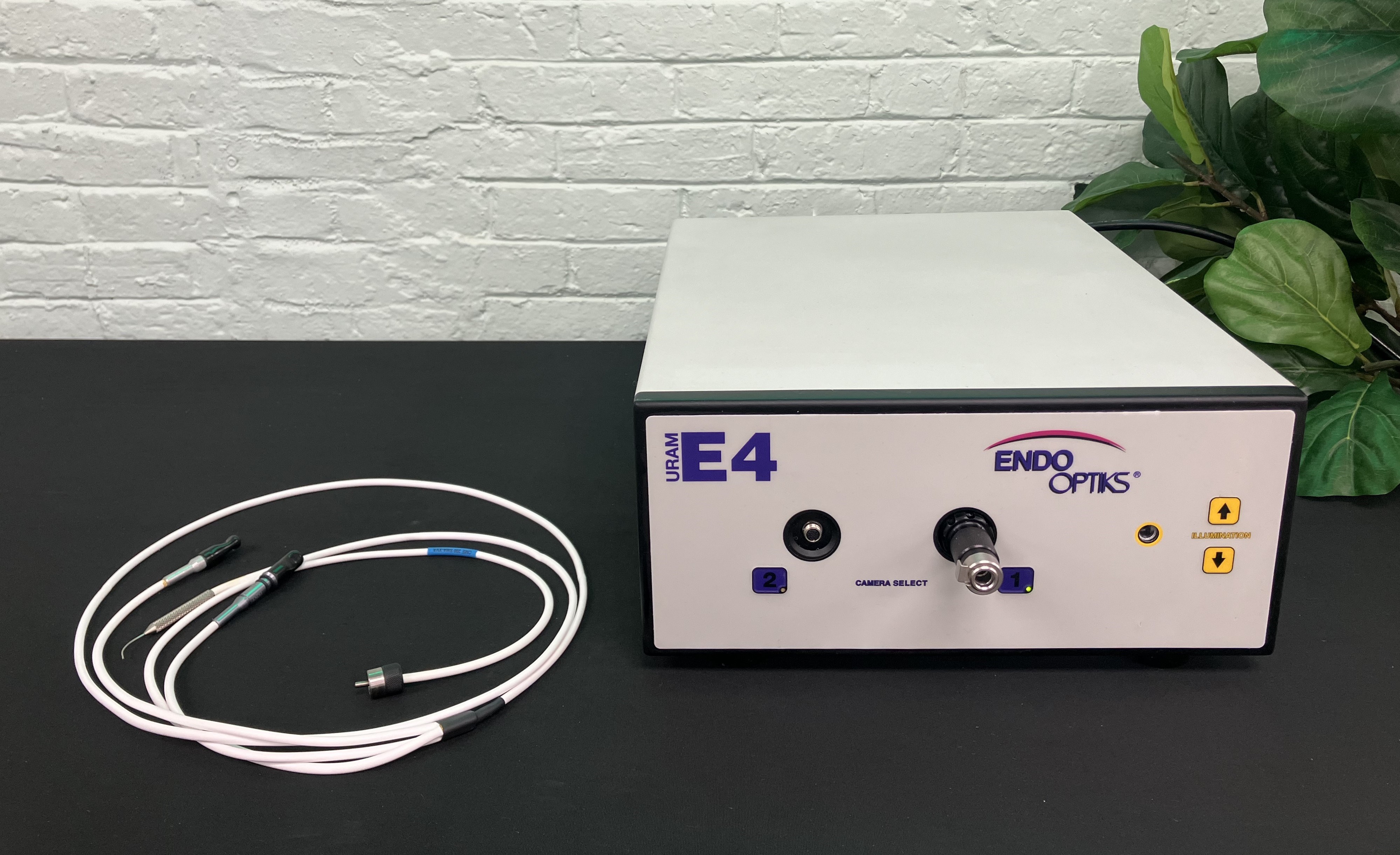 Endo Optiks Uram E4 MicroProbe Endoscopy System w/ Cable Accessory