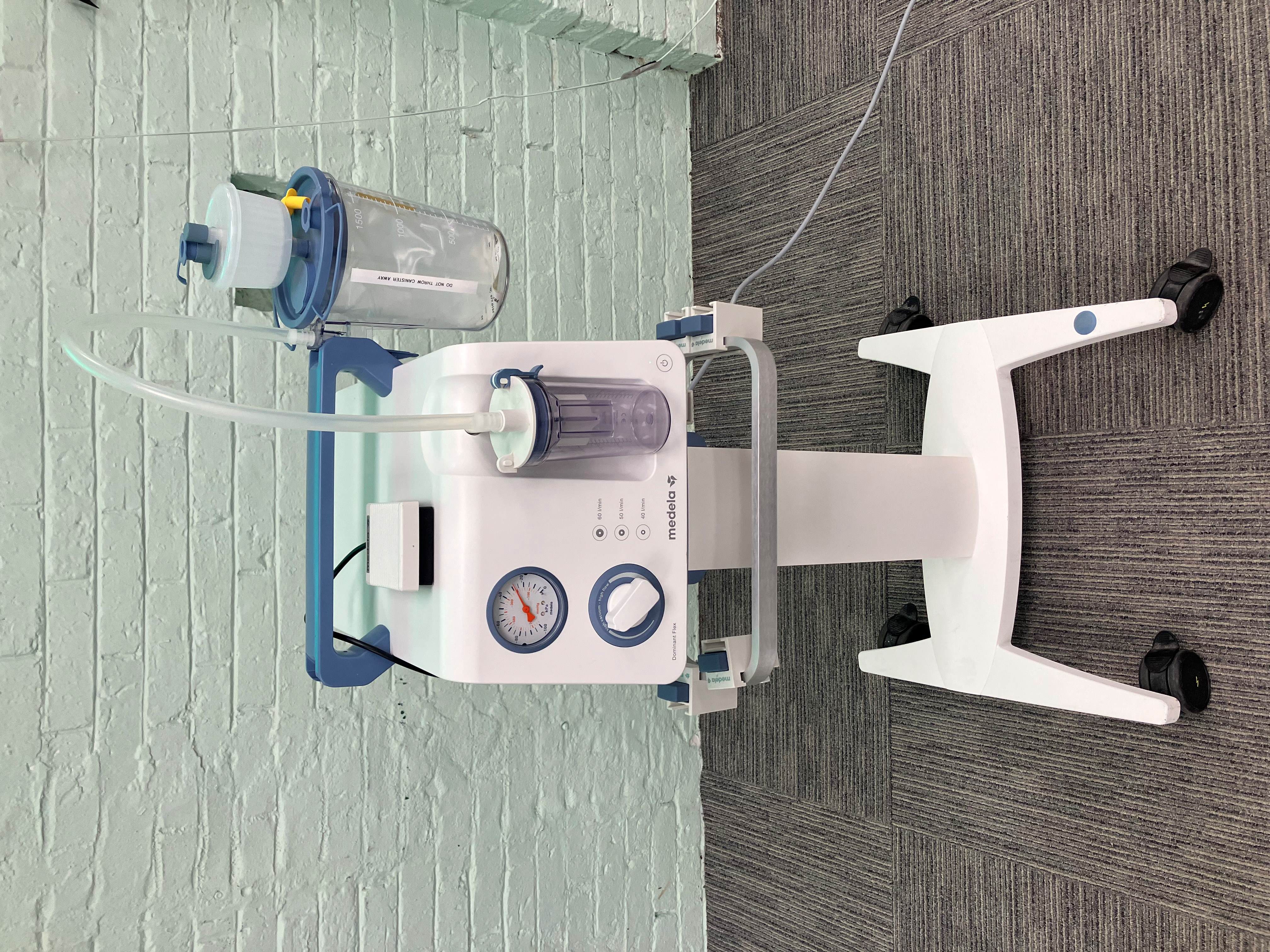 Medela Dominant Flex Surgical Aspirator Suction Pump w/ Foot Switch