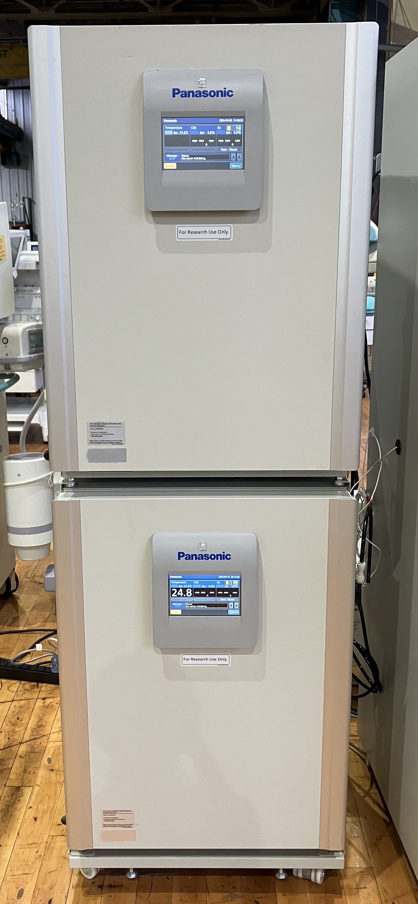 Panasonic MCO-170 ML O2/CO2 Double Stacked Incubators