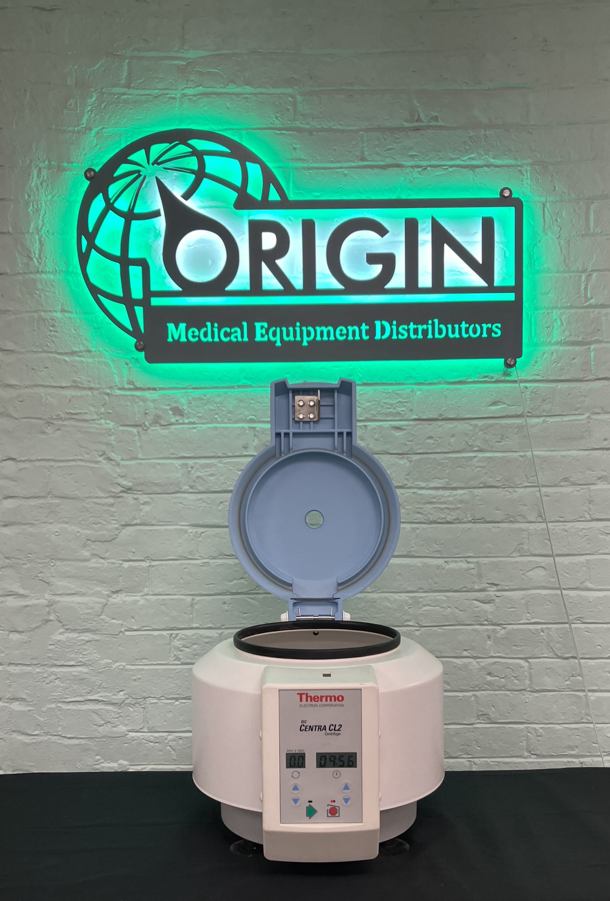 Thermo IEC Central CL2 Centrifuge