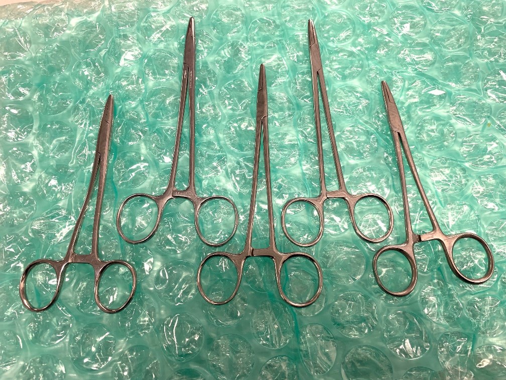 Lot of 5 - Small Flat Forceps