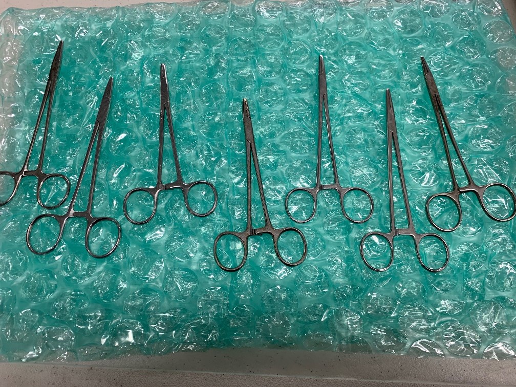 Lot of 7 - Small Flat Forceps