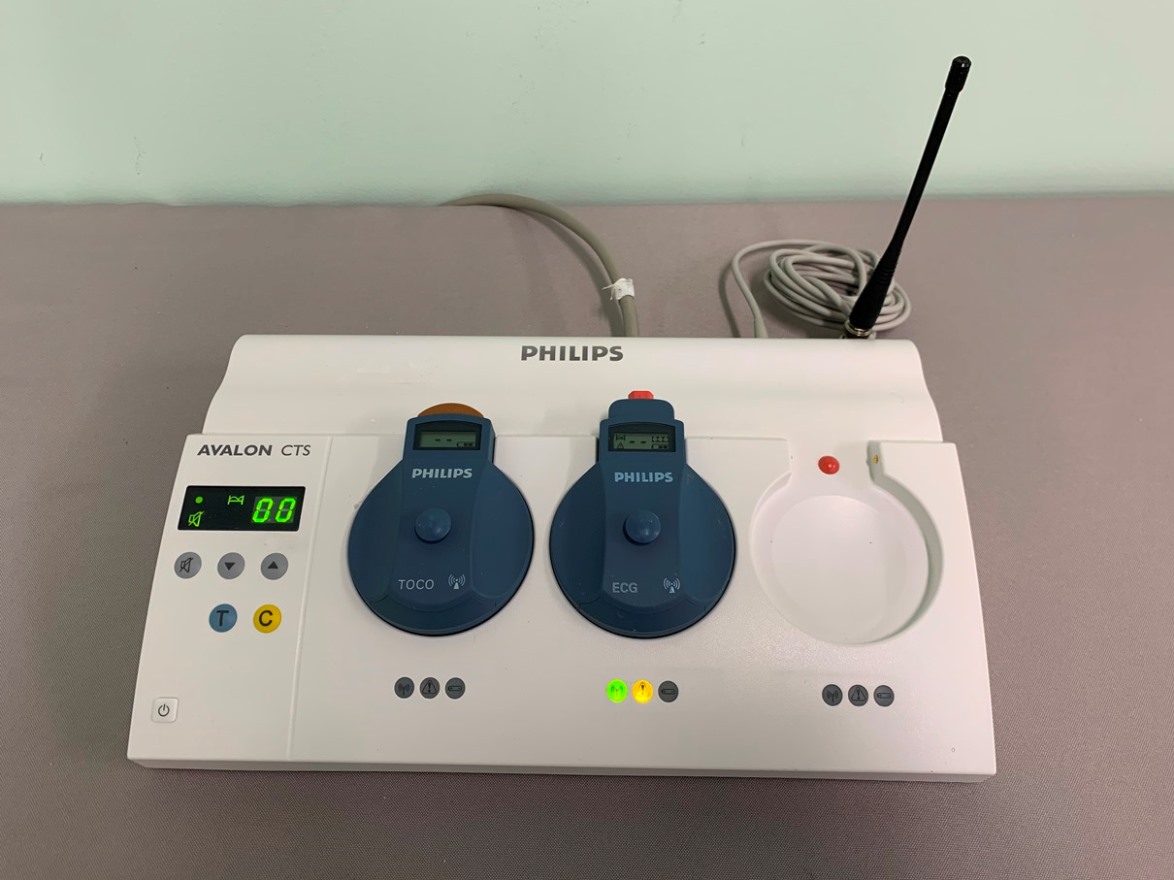 2016 PHILIPS M2720A Avalon CTS Fetal Monitor Base Station #600