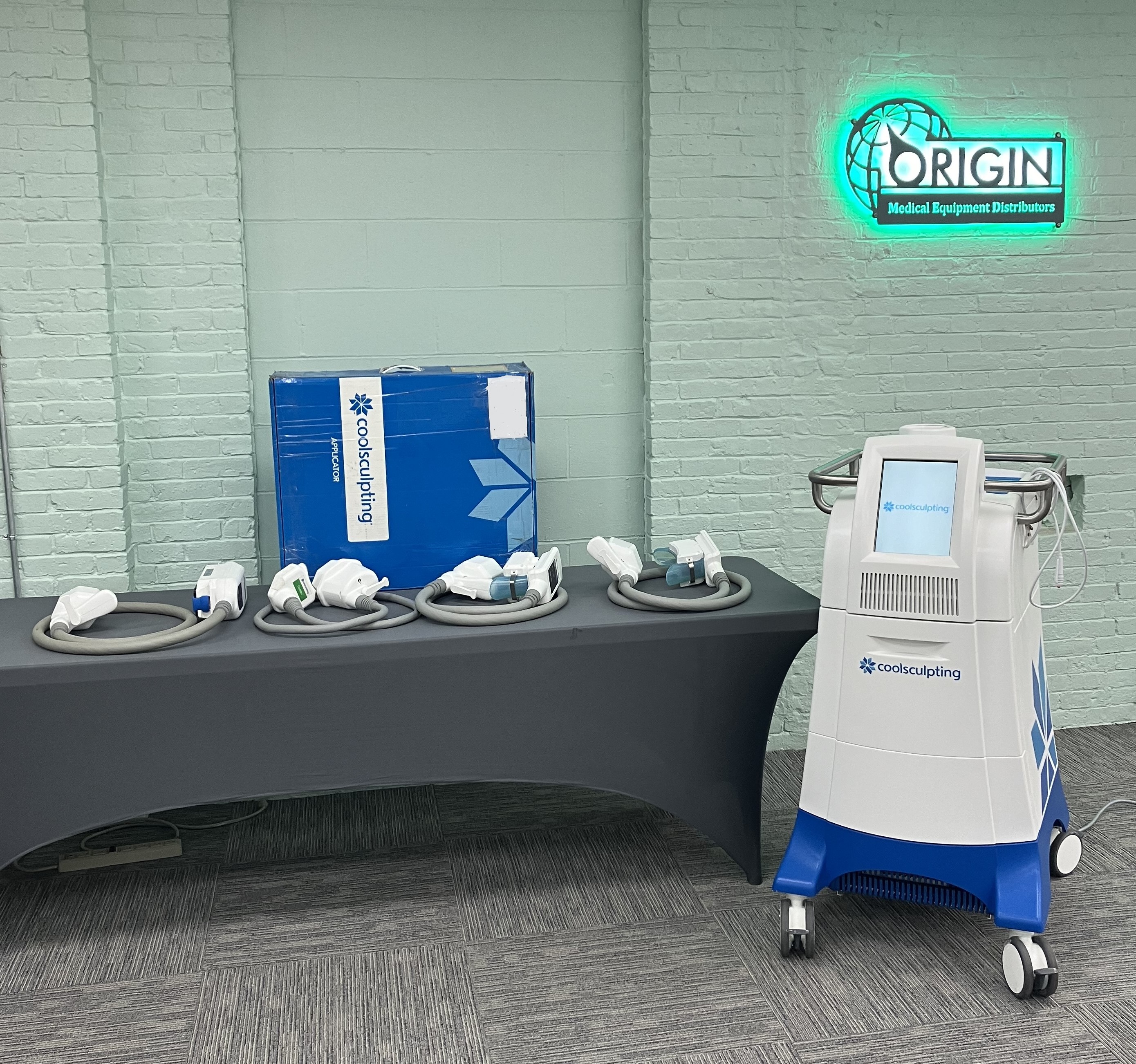 Zeltiq Breeze CoolSculpting System w/ 4 Applicators