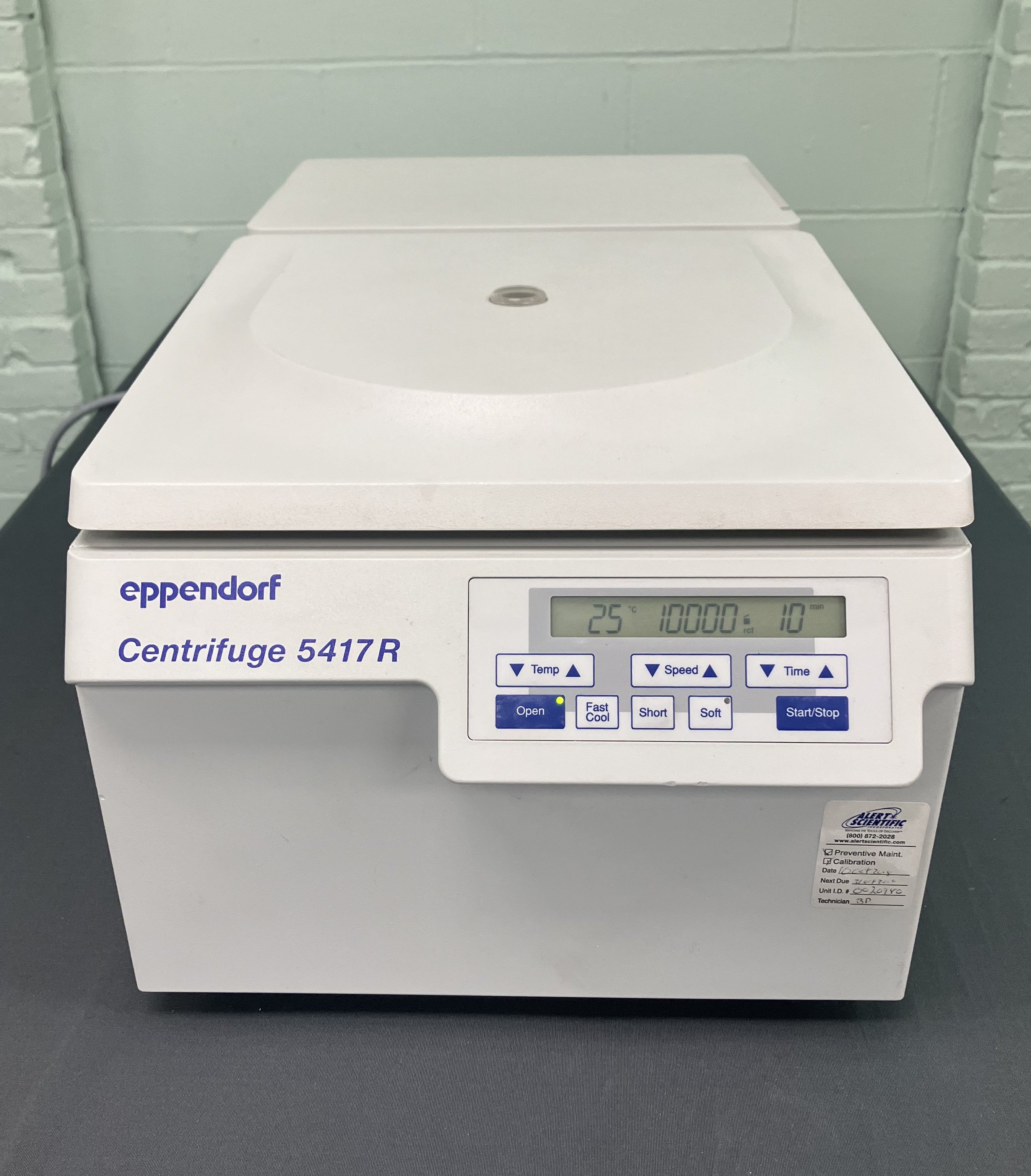 Eppendorf 5417R Refrigerated Centrifuge